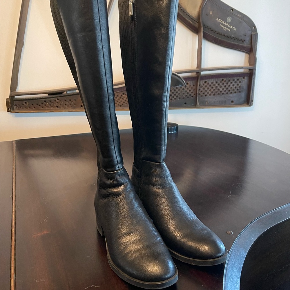 Kenneth Cole Levon Tall Riding Boots. Size 7.5 Black.